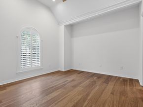2 Argonne Place, The Woodlands TX 77382