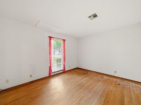 1501 Early Lane, Houston TX 77055