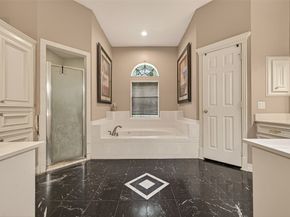 37 Greensward Lane, Sugar Land TX 77479