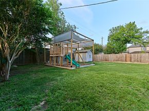 2210 Nina Lee Lane, Houston TX 77018