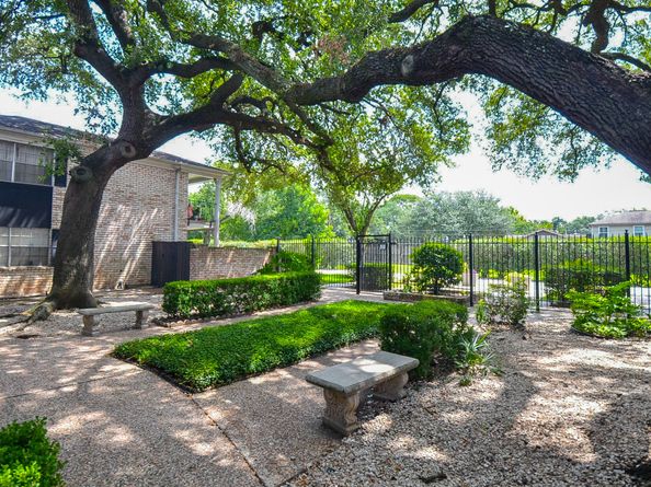 7900 Westheimer Road 105, Houston TX 77063