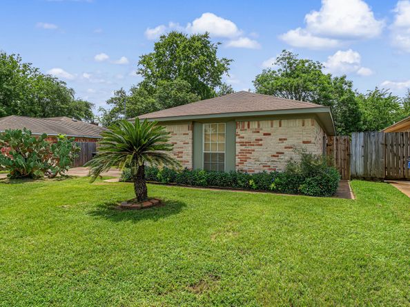 5335 Linda Lane, Katy TX 77493