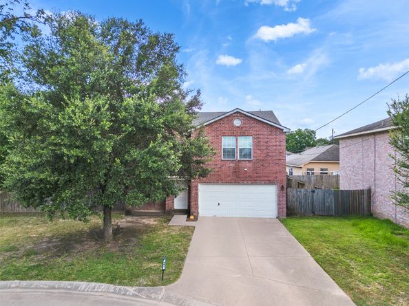 501 Pine Cluster Court, Conroe TX 77301