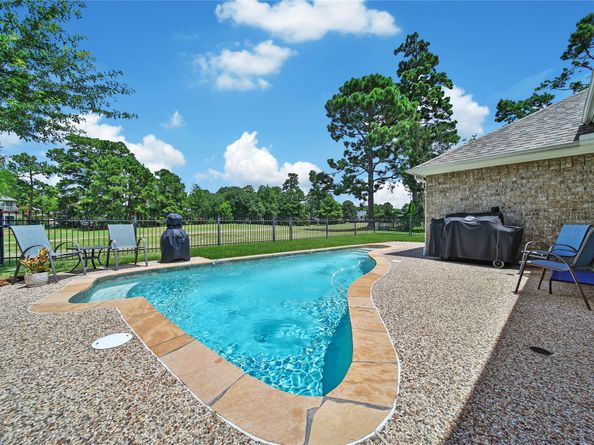 18510 Bluewater Cove Drive, Humble TX 77346