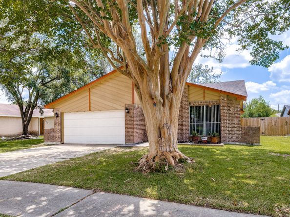 10930 Maple Rock Drive, Humble TX 77396