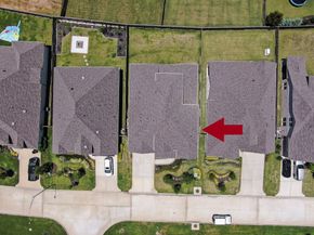 316 Coldwater Creek Court, Conroe TX 77304