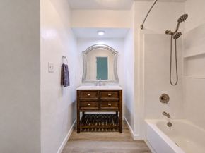 1011 Hamblen Road 307, Houston TX 77339