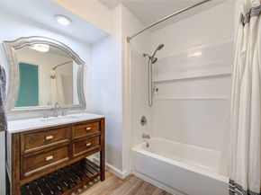 1011 Hamblen Road 307, Houston TX 77339