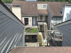 9707 Richmond Avenue 92, Houston TX 77042