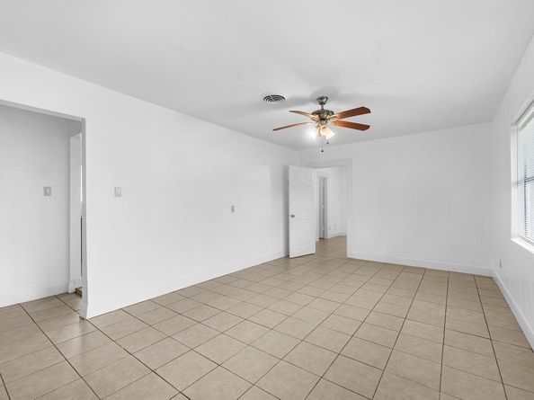 838 Rosewick Street, Houston TX 77015