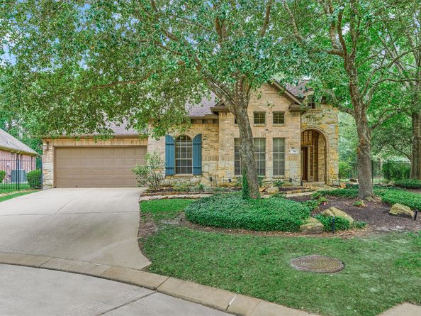 14 Mystic Pines Court, The Woodlands TX 77382