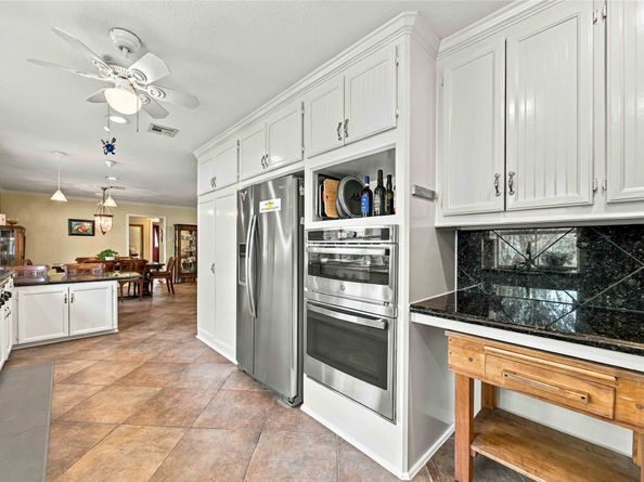 6002 Saxon Drive, Houston TX 77092