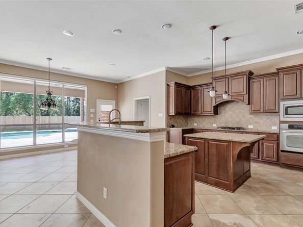 11822 Bandera Creek Lane, Humble TX 77346