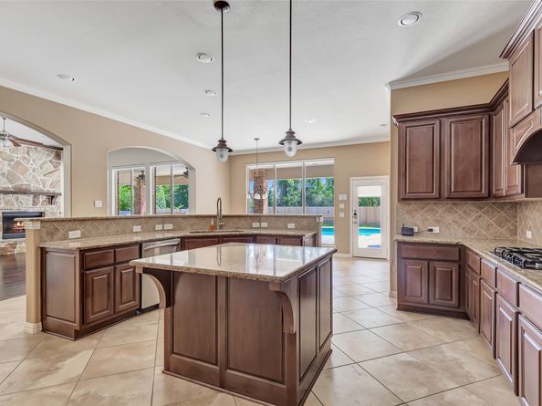 11822 Bandera Creek Lane, Humble TX 77346