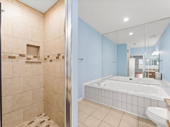 3254 Holly Hall Street 3254, Houston TX 77054
