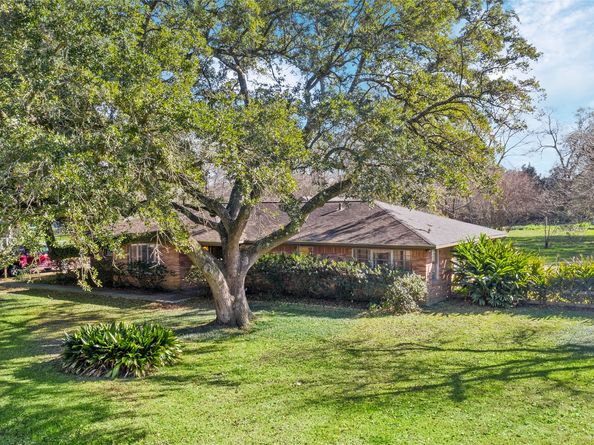 405 Hohldale Street, Houston TX 77091