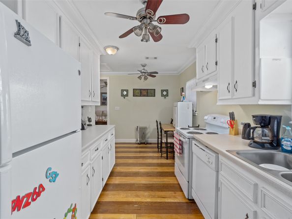 405 Hohldale Street, Houston TX 77091