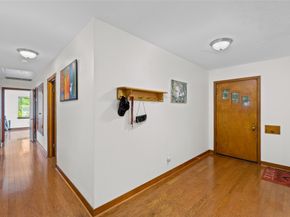 405 Hohldale Street, Houston TX 77091