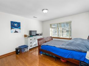 405 Hohldale Street, Houston TX 77091