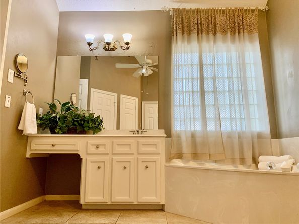 3907 Princeton Park Court, Pasadena TX 77058
