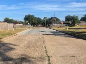 5110 Gretna Green Drive, Houston TX 77084