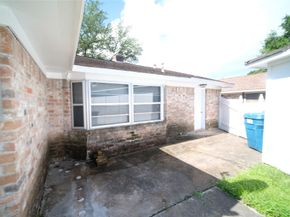 12318 Bexley Drive, Houston TX 77099