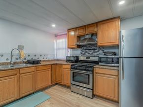 190-197 West 24th St, Bayonne NJ 07002