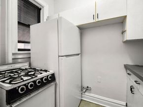 260 Harrison Ave 105, Jersey City NJ 07304