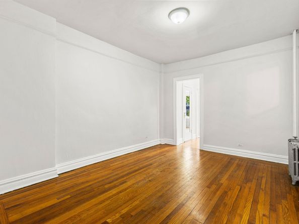 260 Harrison Ave 105, Jersey City NJ 07304