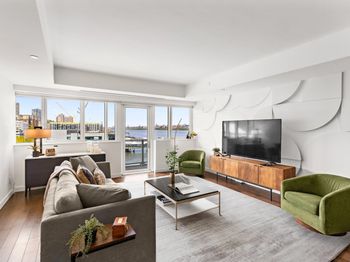 800 Avenue At Port Imperial