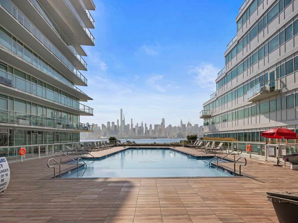800 Avenue At Port Imperial 403, Weehawken NJ 07086