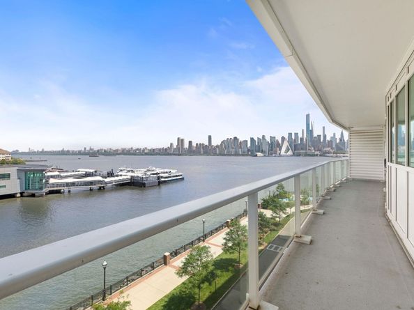 800 Avenue At Port Imperial 403, Weehawken NJ 07086