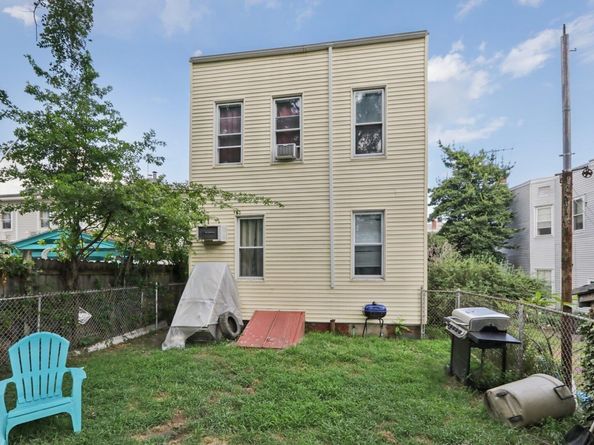 129 Prospect Ave, Bayonne NJ 07002