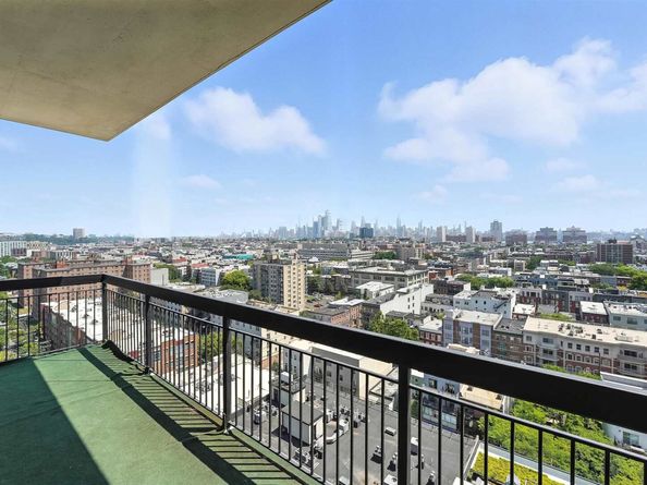 700 1st St 16PD, Hoboken NJ 07030