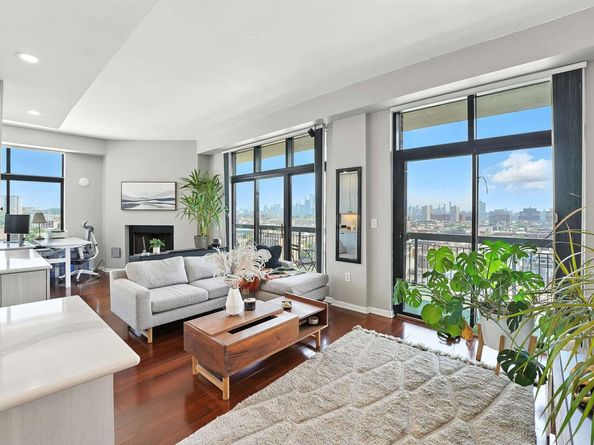 700 1st St 16PD, Hoboken NJ 07030