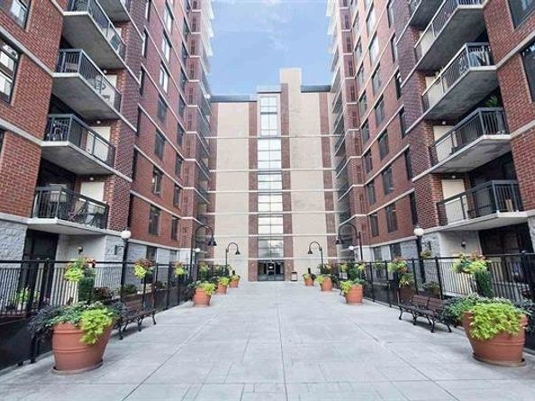700 1st St 16PD, Hoboken NJ 07030