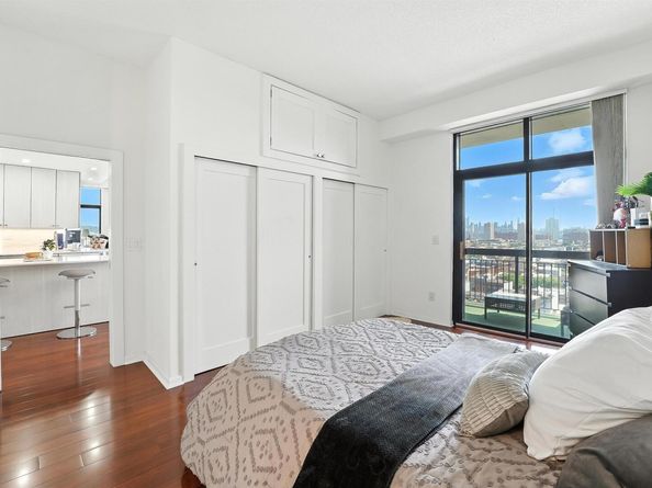 700 1st St 16PD, Hoboken NJ 07030