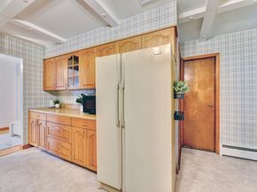 76 Central Ave, Secaucus NJ 07094