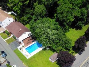 76 Central Ave, Secaucus NJ 07094