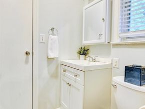 76 Central Ave, Secaucus NJ 07094