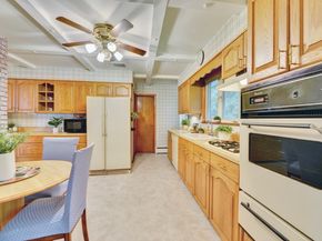 76 Central Ave, Secaucus NJ 07094