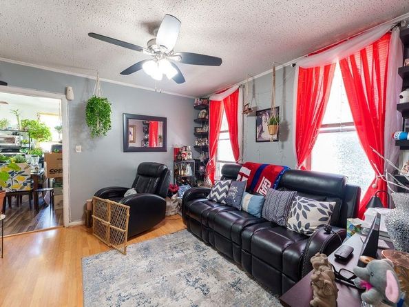 914 19th St, Union City NJ 07087