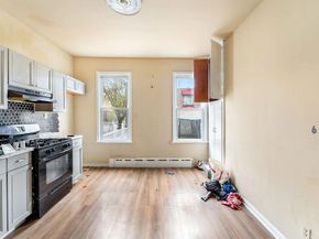 914 19th St, Union City NJ 07087