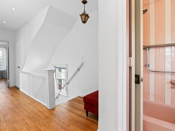 83 West 38th St, Bayonne NJ 07002