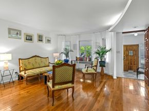 83 West 38th St, Bayonne NJ 07002