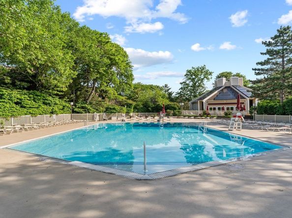 506 Teal Plaza, Secaucus NJ 07094