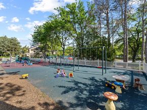 506 Teal Plaza, Secaucus NJ 07094