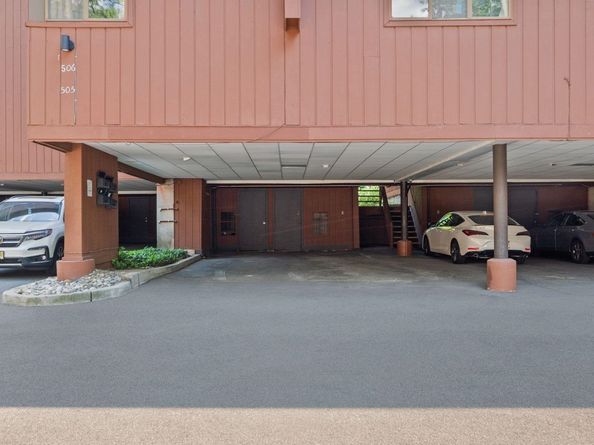 506 Teal Plaza, Secaucus NJ 07094