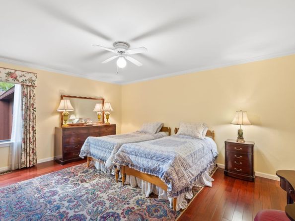 506 Teal Plaza, Secaucus NJ 07094