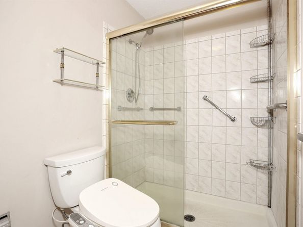 200 Winston Dr 2116, Cliffside Park NJ 07010